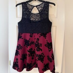 Burgundy & Black Velvet Floral Dress with Lace – Size 3X – Never Worn!